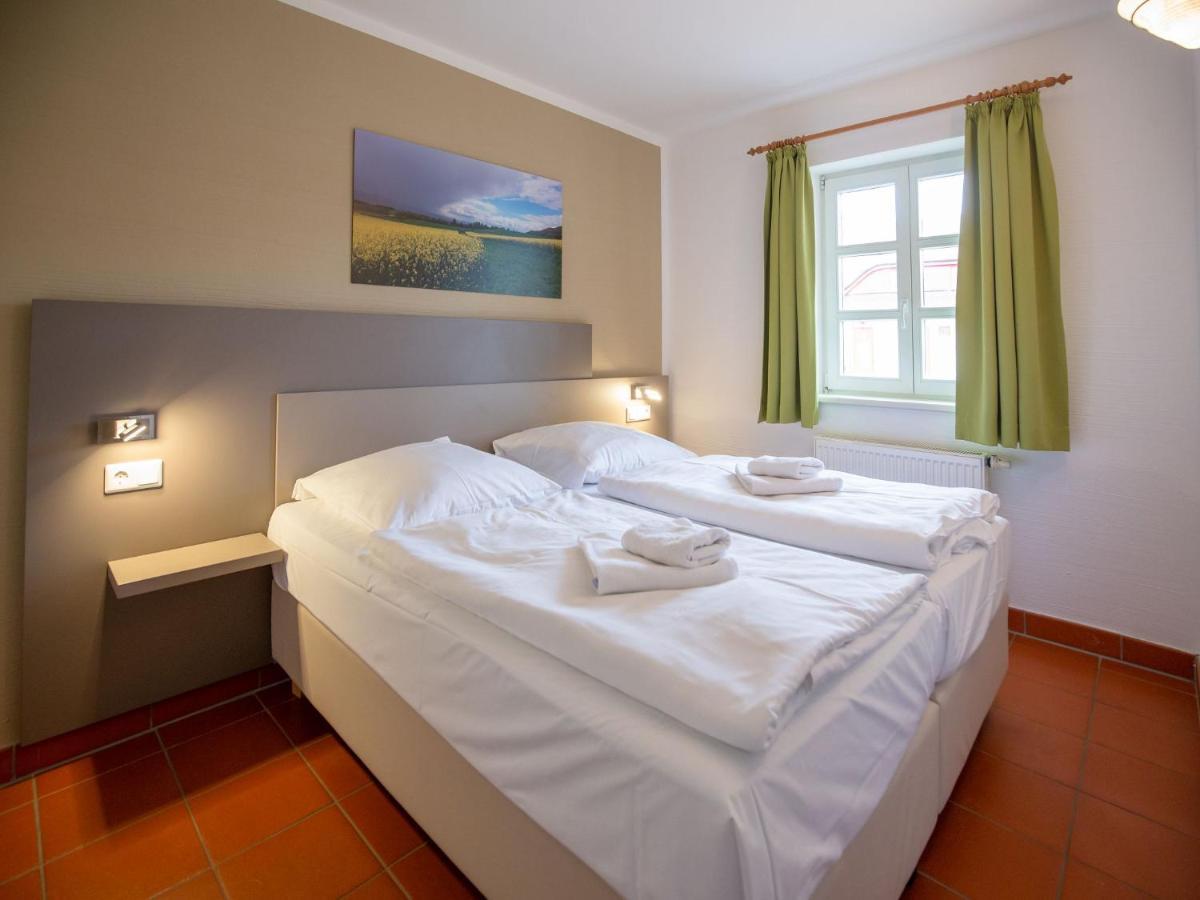 Feriendorf Rugana - Komfort Appartement Mit 1 Schlafzimmer Und Terrasse B52 Dranske Eksteriør billede